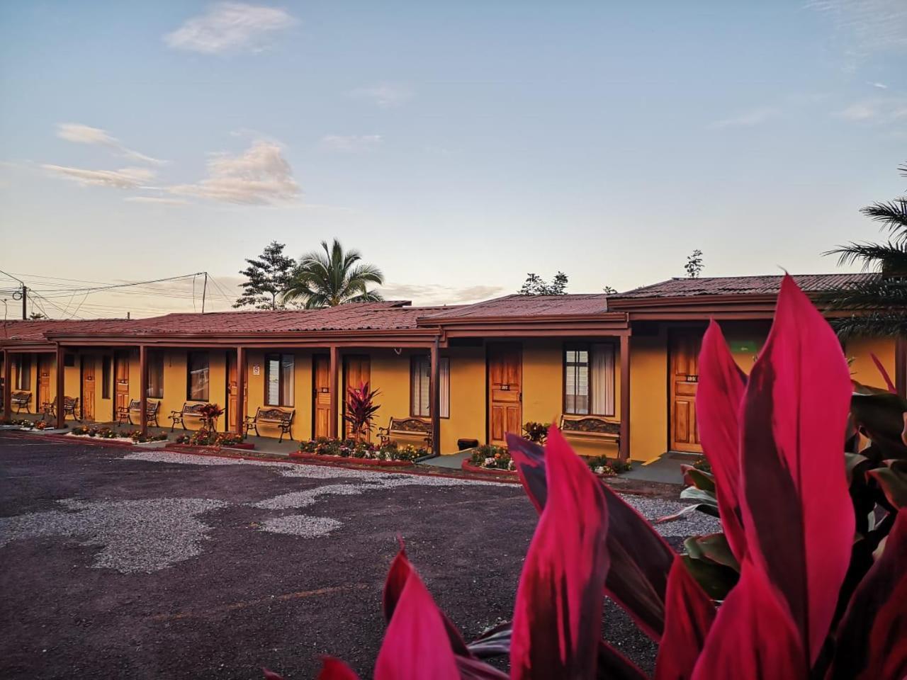 Hotel Destinos Arenal La Fortuna Dış mekan fotoğraf